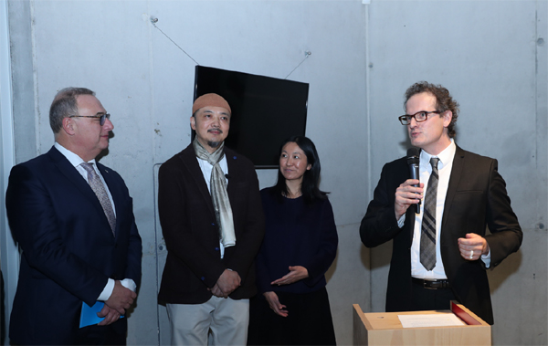 2025新澳门开门原料免费