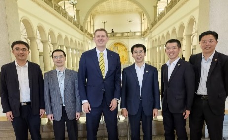 2025新澳门开门原料免费