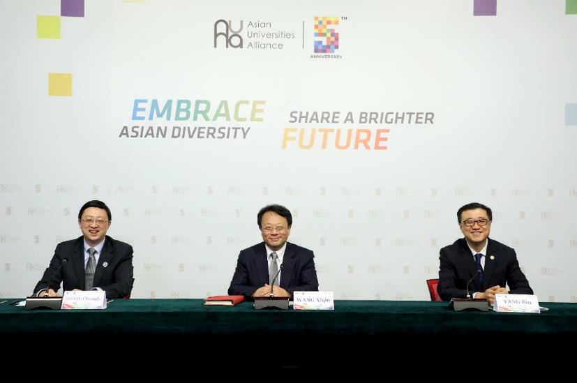 2025新澳门开门原料免费