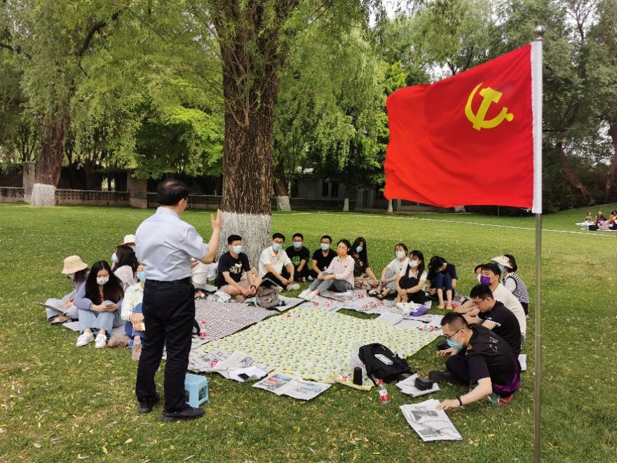 2025新澳门开门原料免费