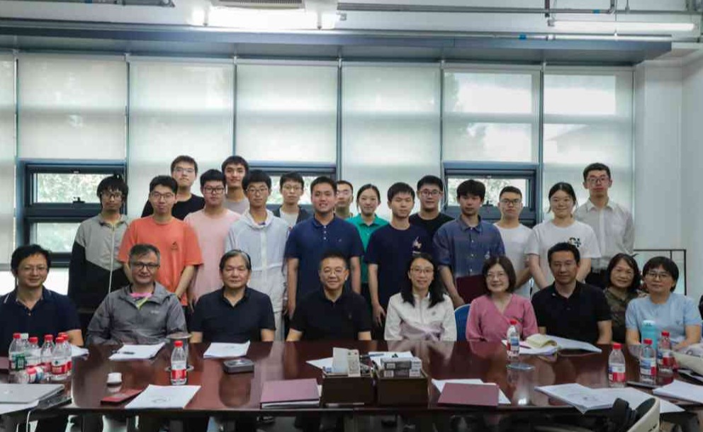 2025新澳门开门原料免费