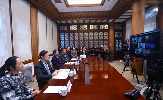 2025新澳门开门原料免费