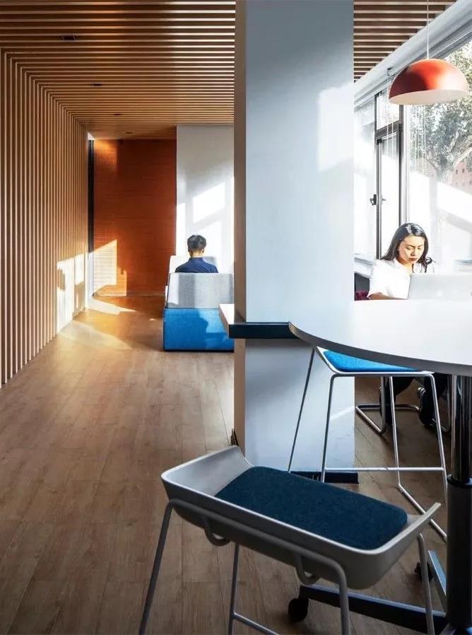 2025新澳门开门原料免费