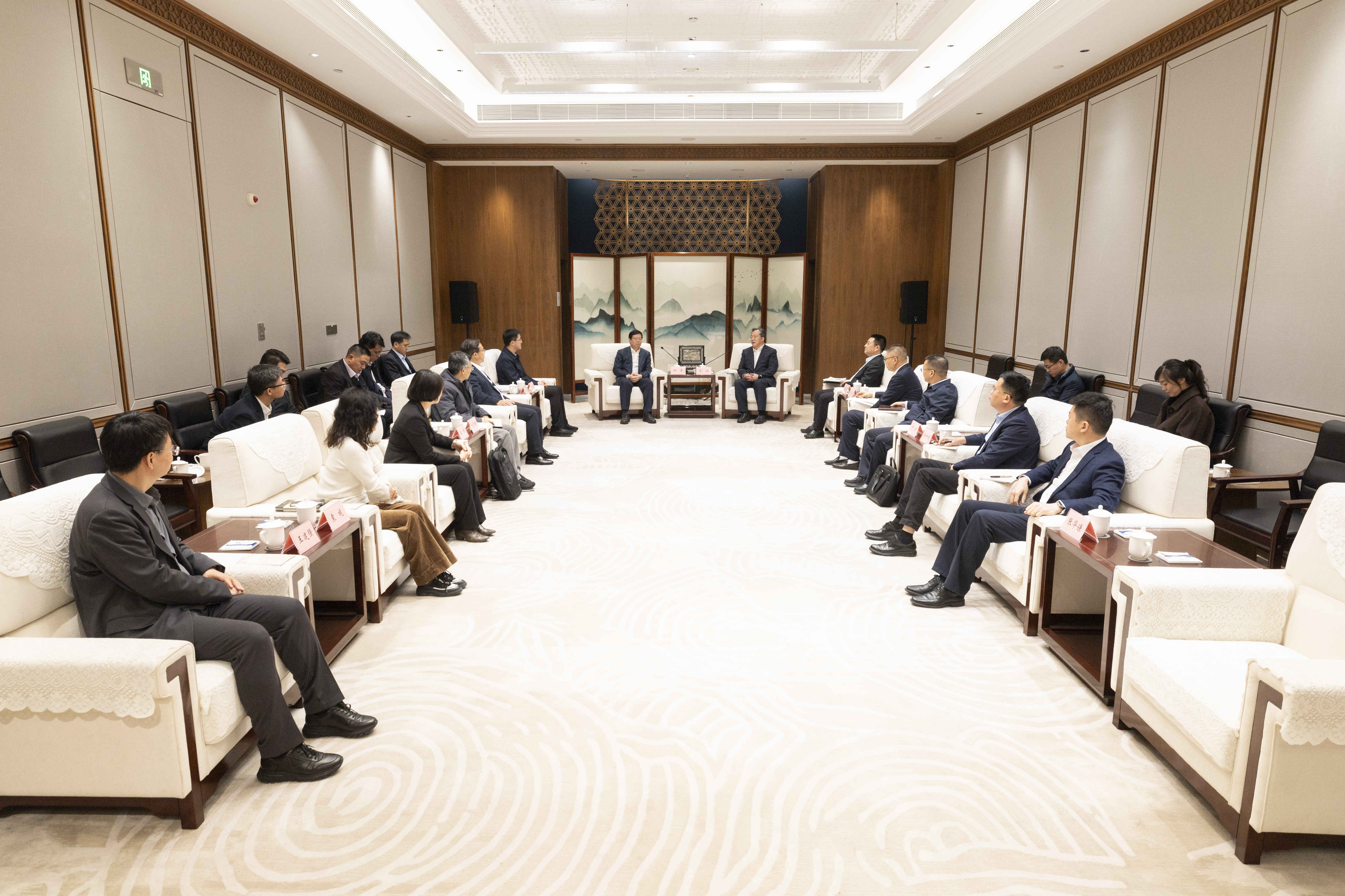 2025新澳门开门原料免费