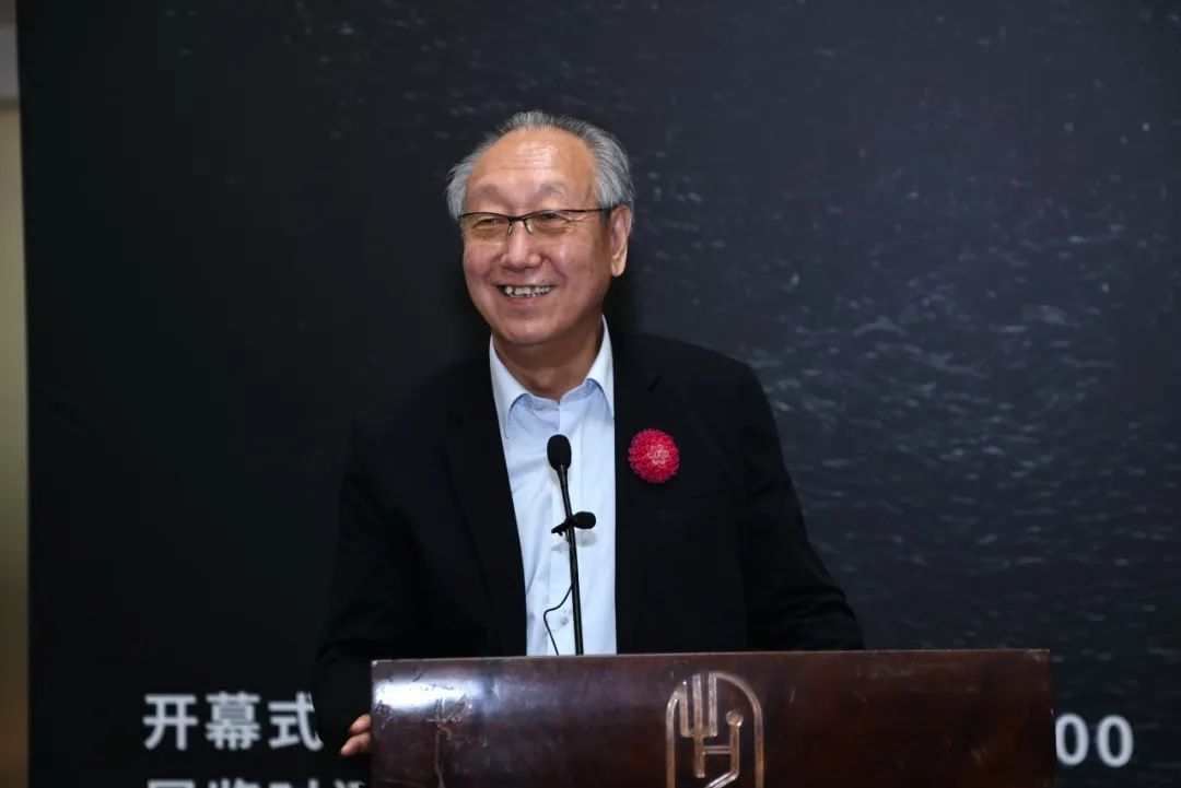 2025新澳门开门原料免费