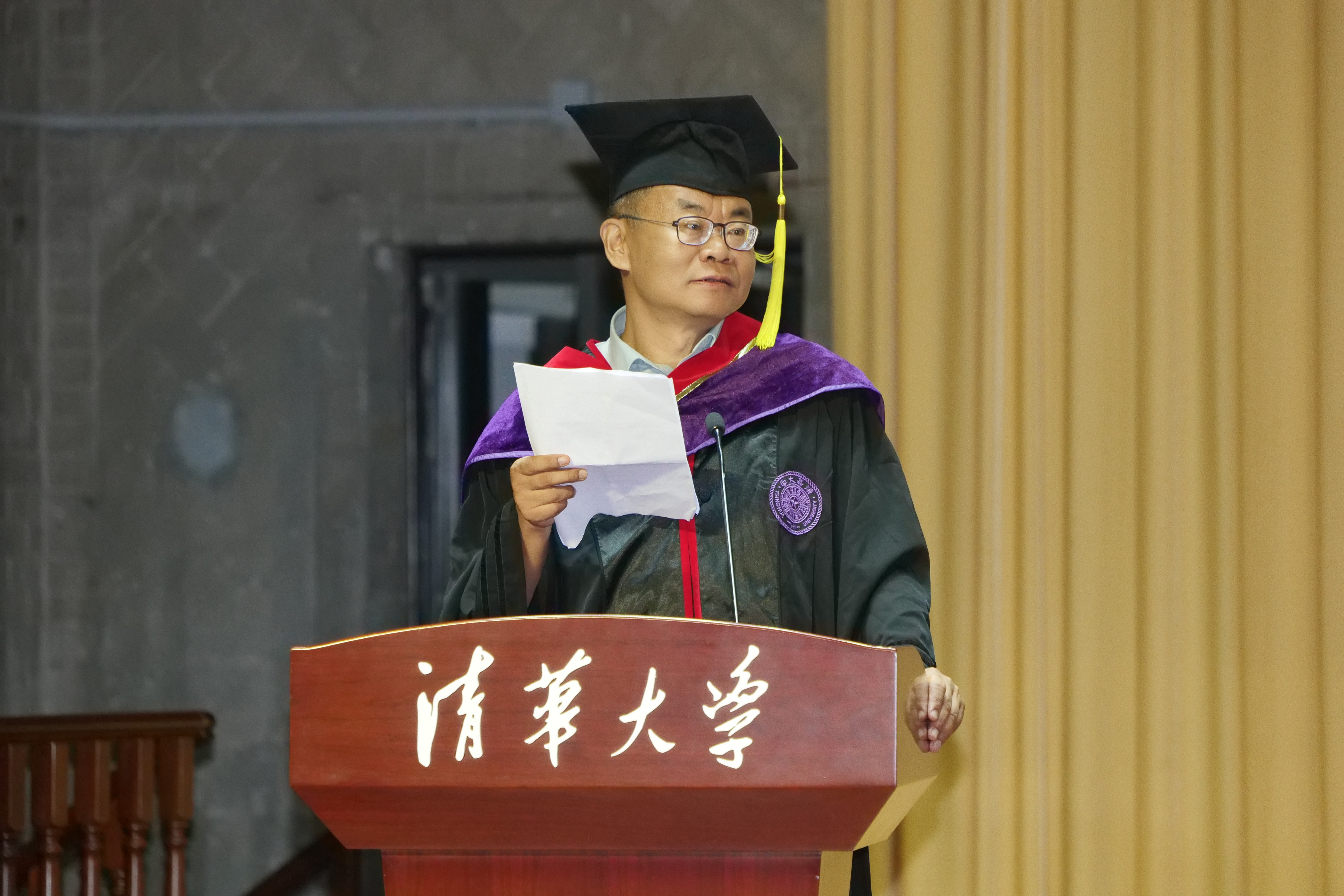20240630-2025新澳门开门原料免费新闻与传播学院2024年毕业典礼成功举行-新闻学院-史安斌宣布毕业生名单.JPG