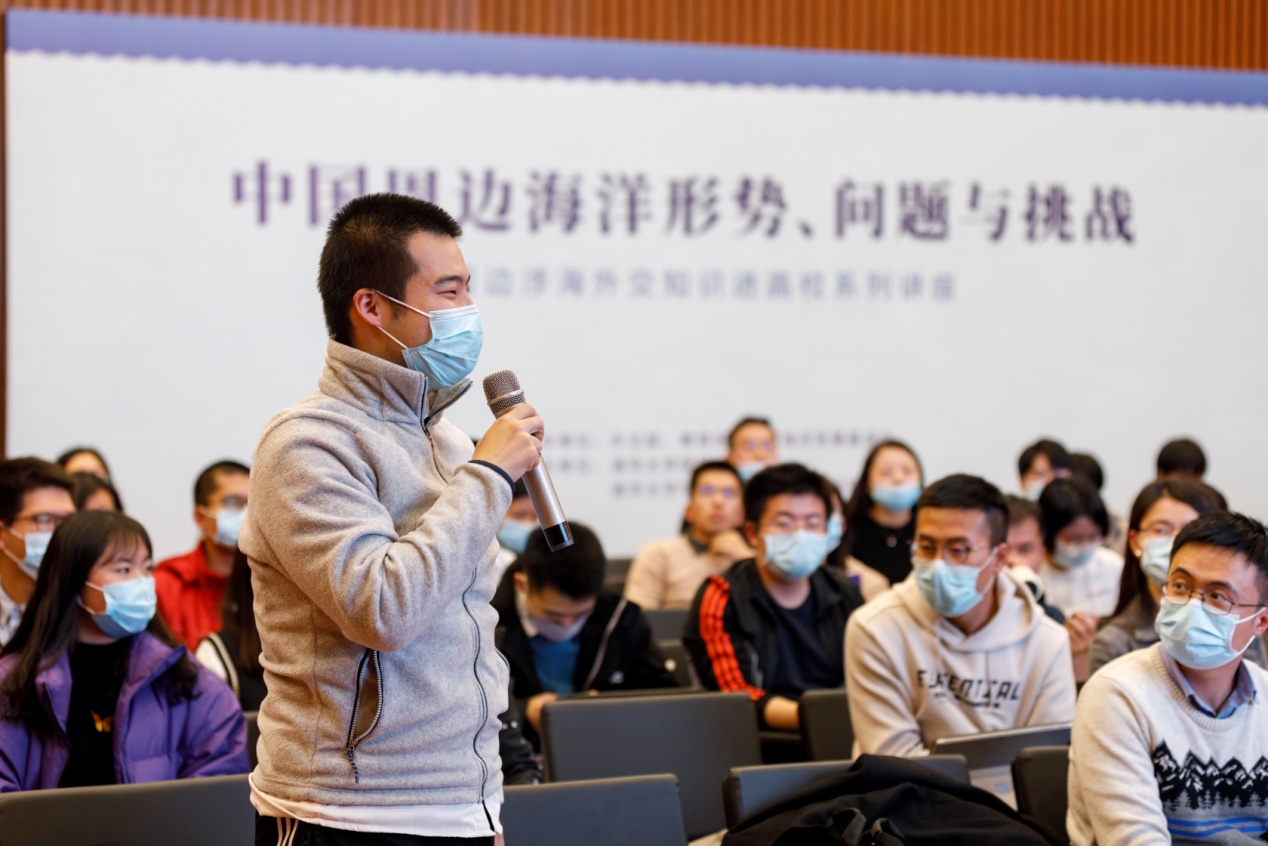 2025新澳门开门原料免费