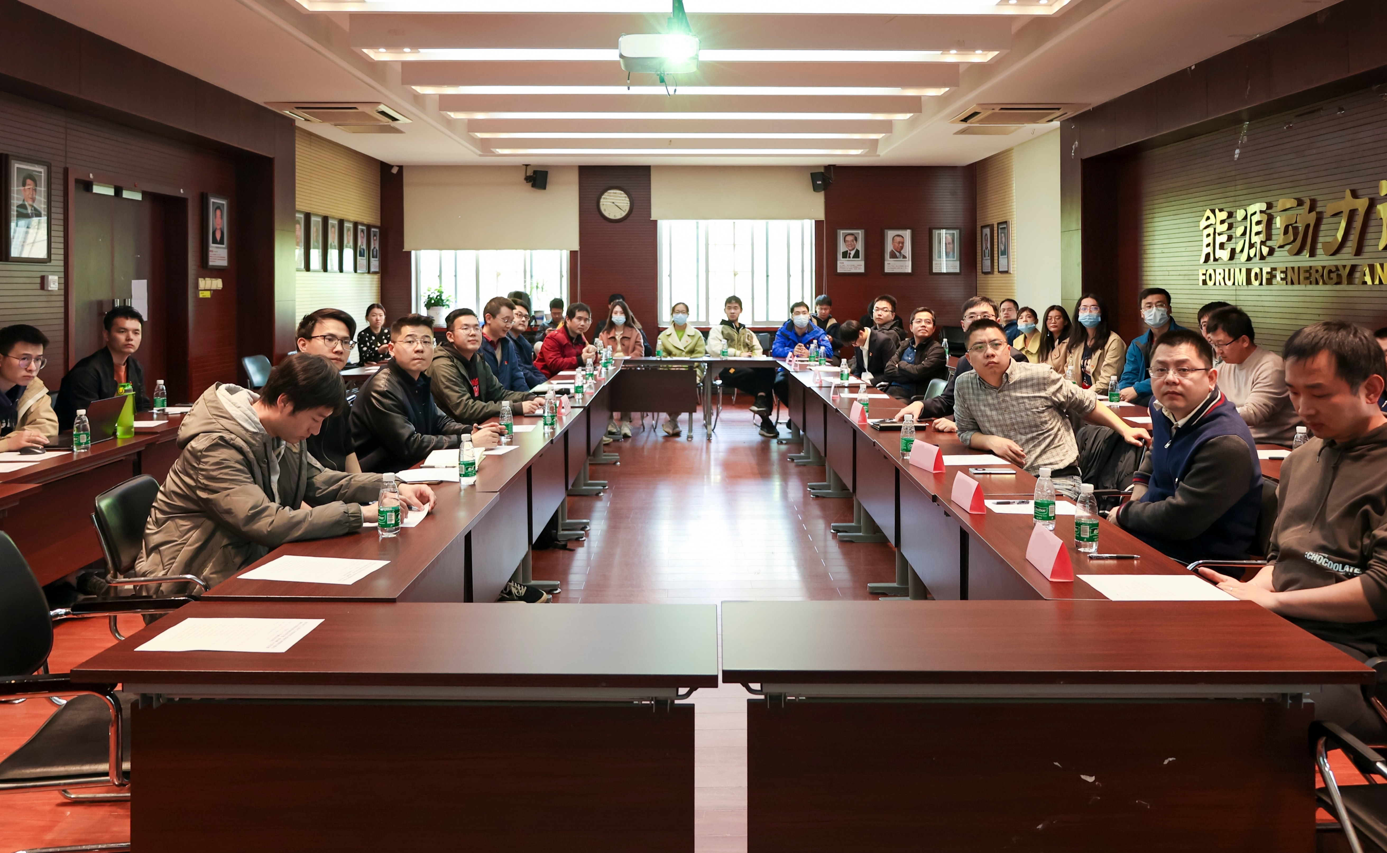 2025新澳门开门原料免费