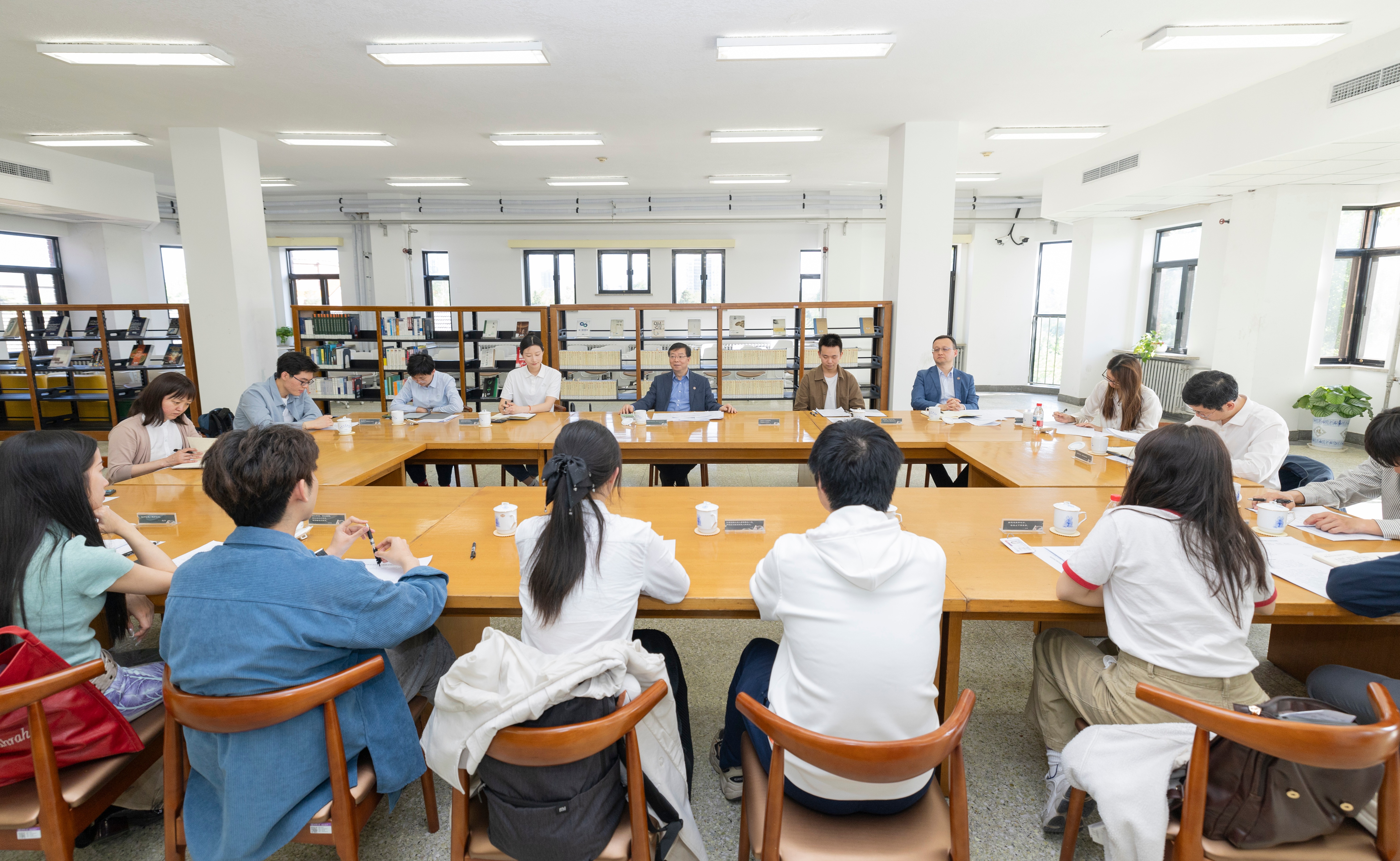 2025新澳门开门原料免费