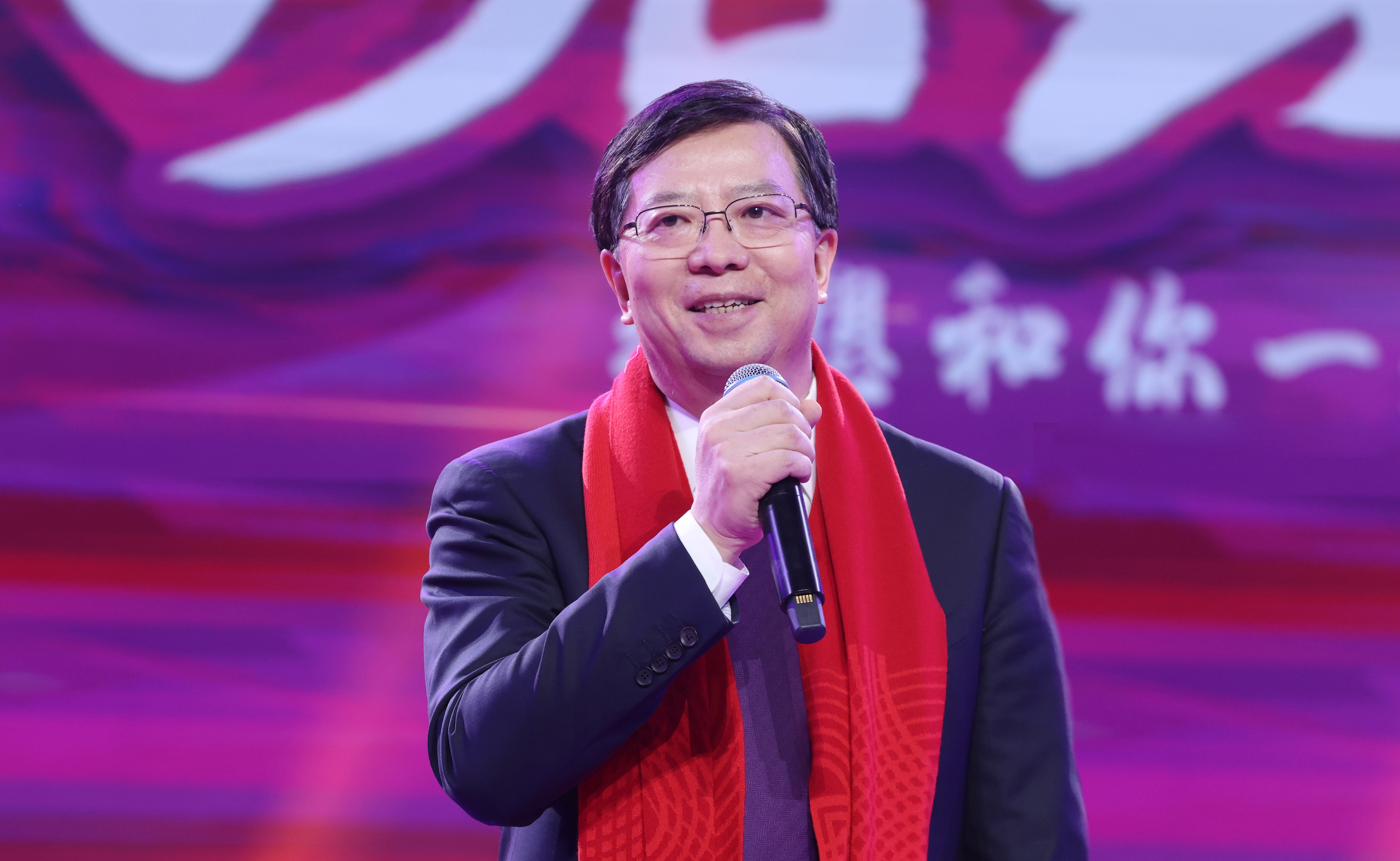 2025新澳门开门原料免费