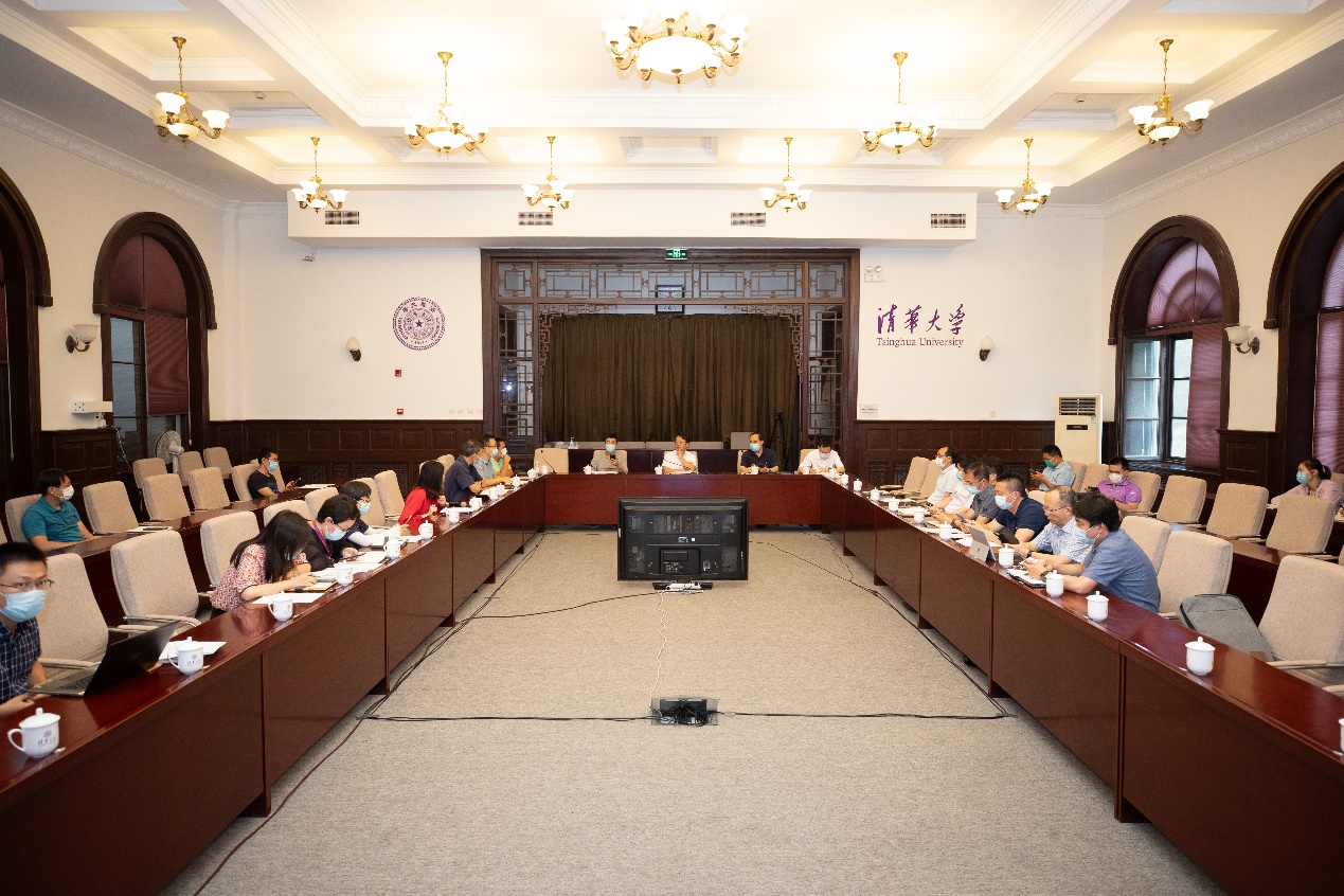 2025新澳门开门原料免费