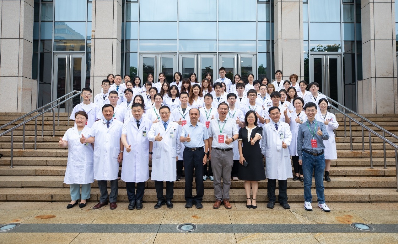 2025新澳门开门原料免费