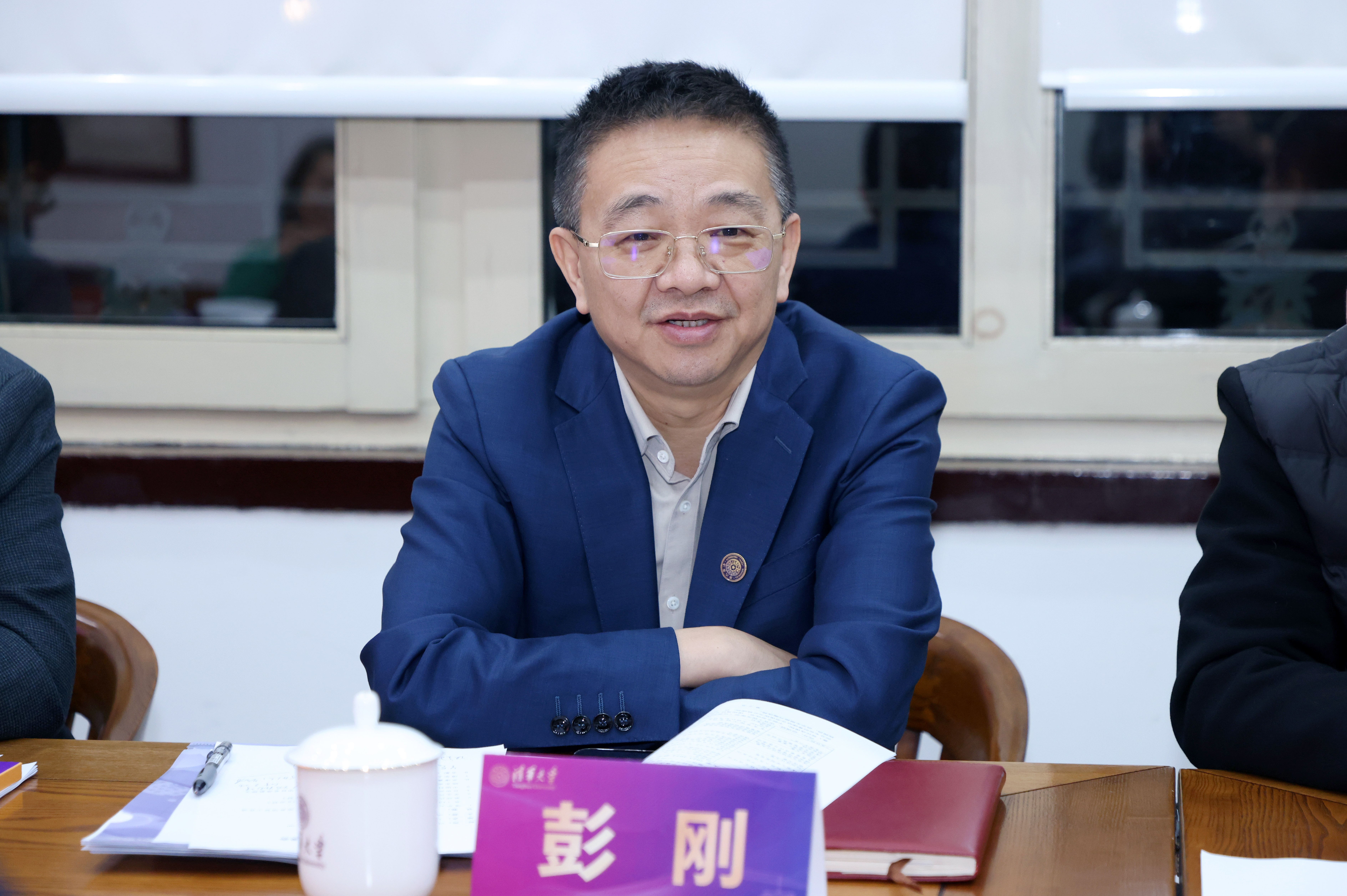 20250110-2025新澳门开门原料免费颠覆性创新人才培养项目座谈会举行-摄影师杨艳彬-彭刚讲话.jpg