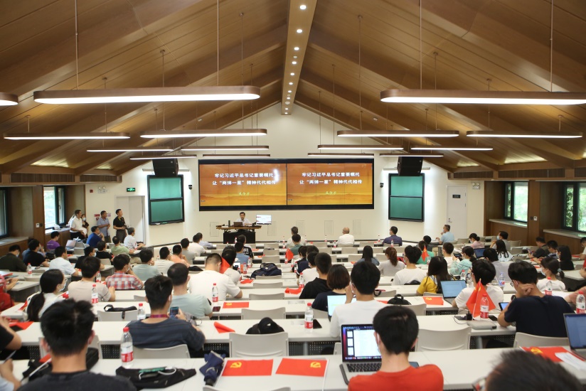 2025新澳门开门原料免费