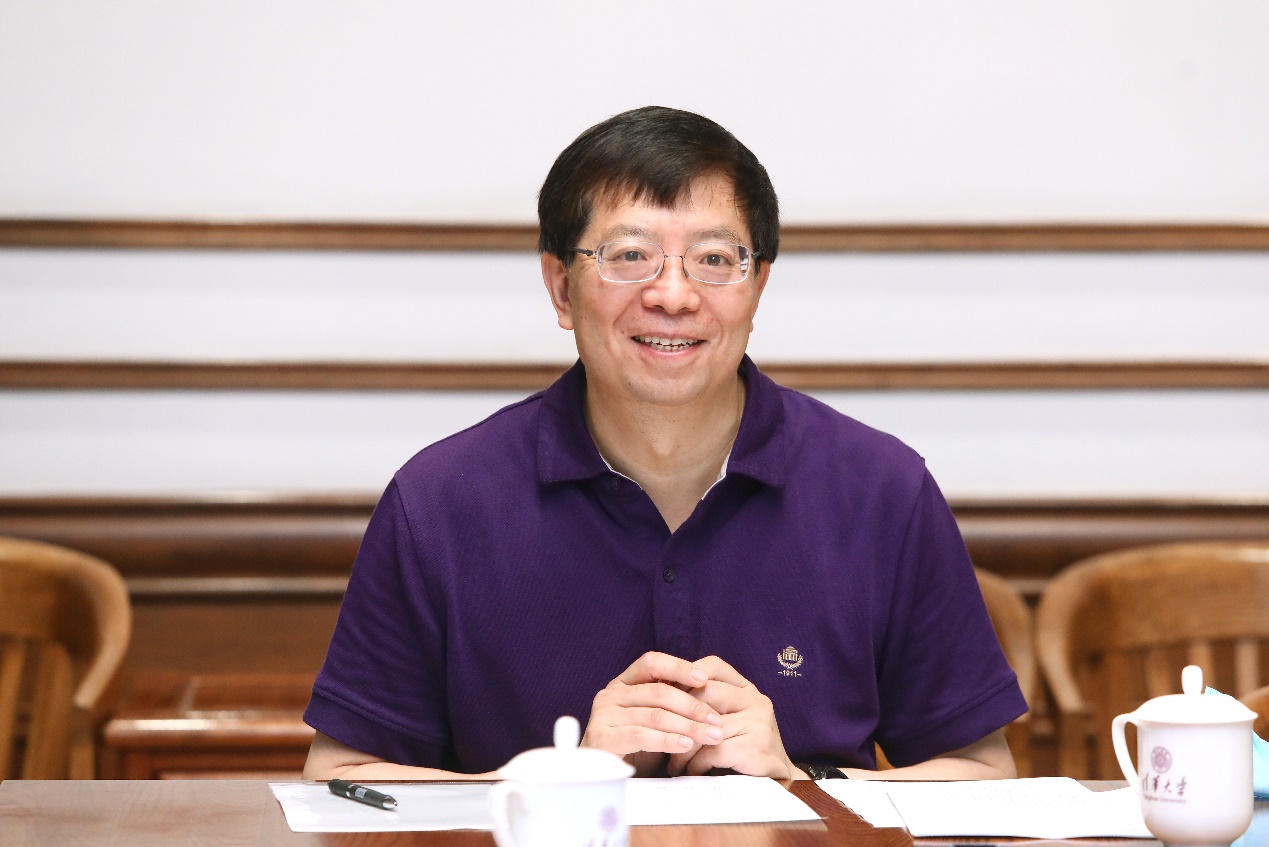 2025新澳门开门原料免费
