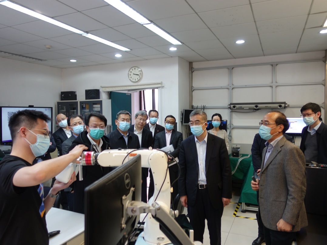 2025新澳门开门原料免费