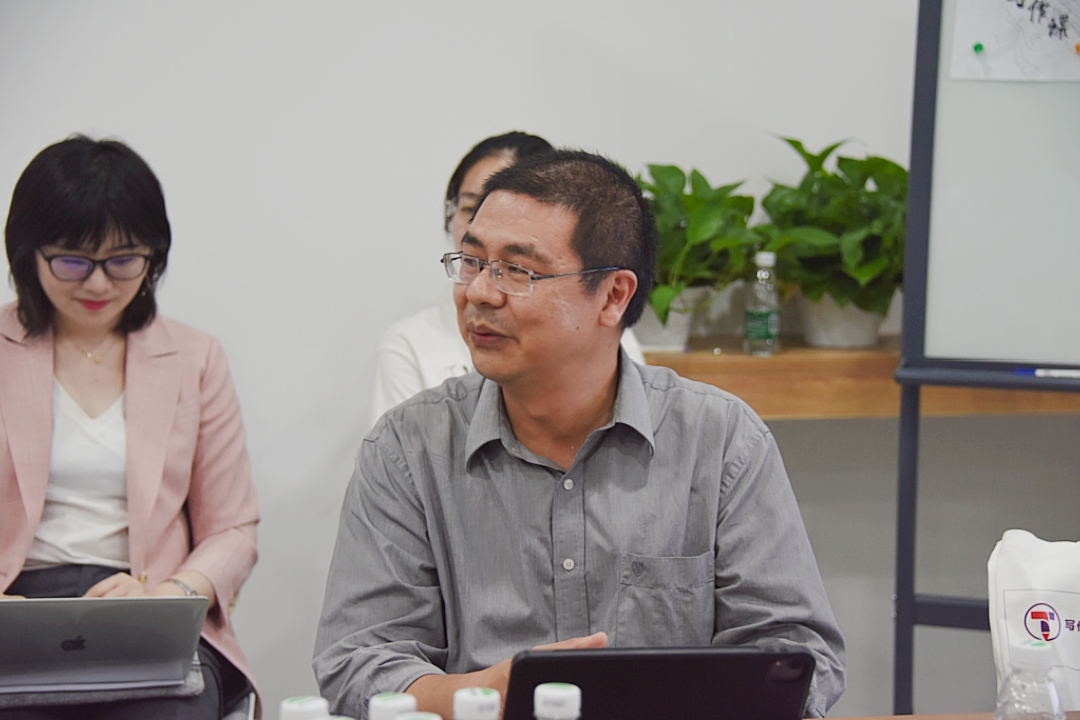 2025新澳门开门原料免费