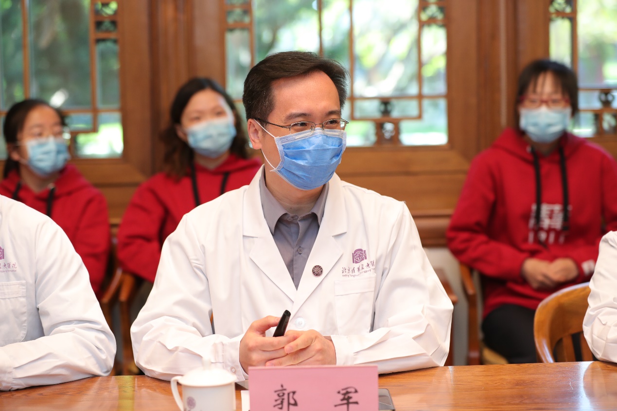 2025新澳门开门原料免费