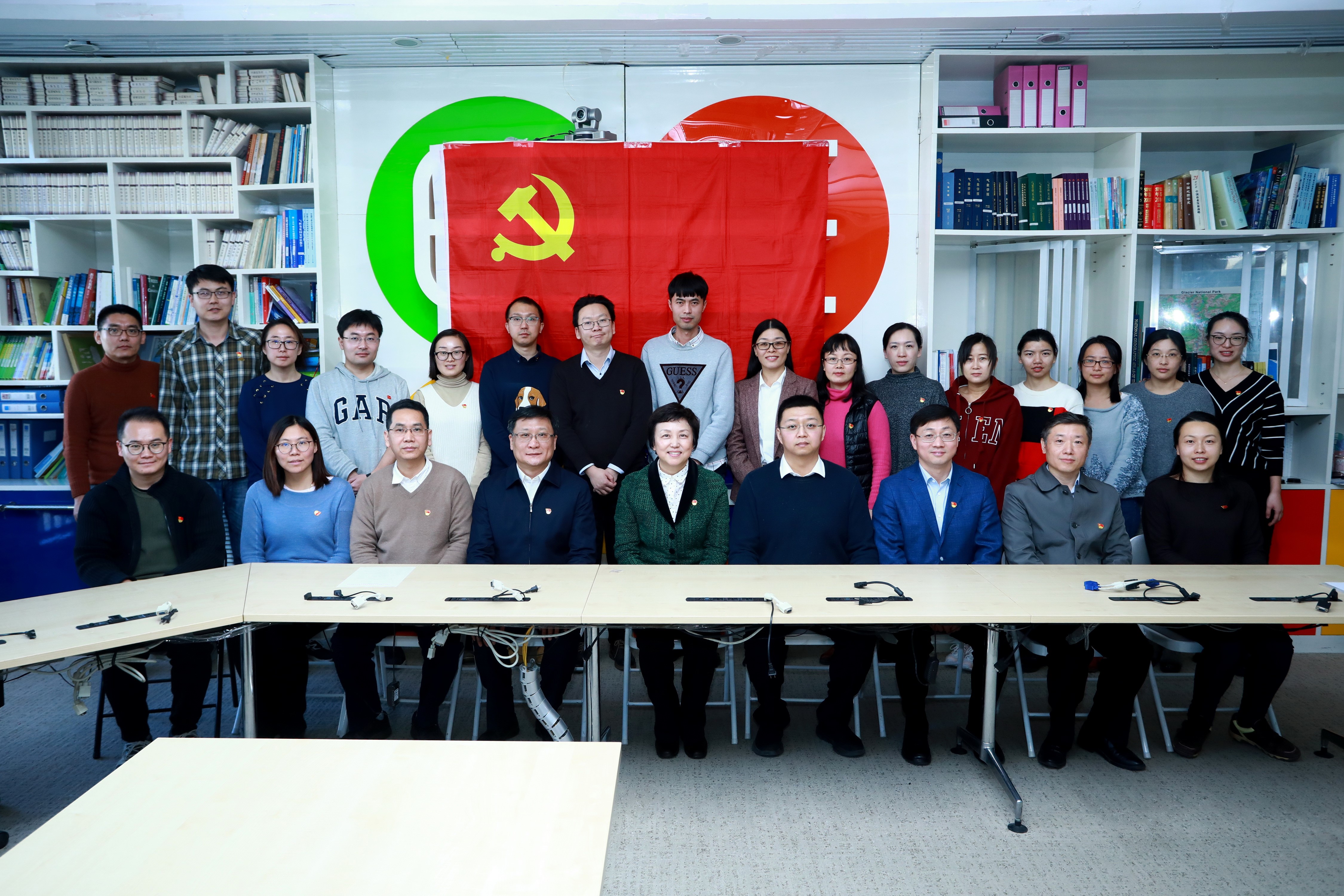 2025新澳门开门原料免费