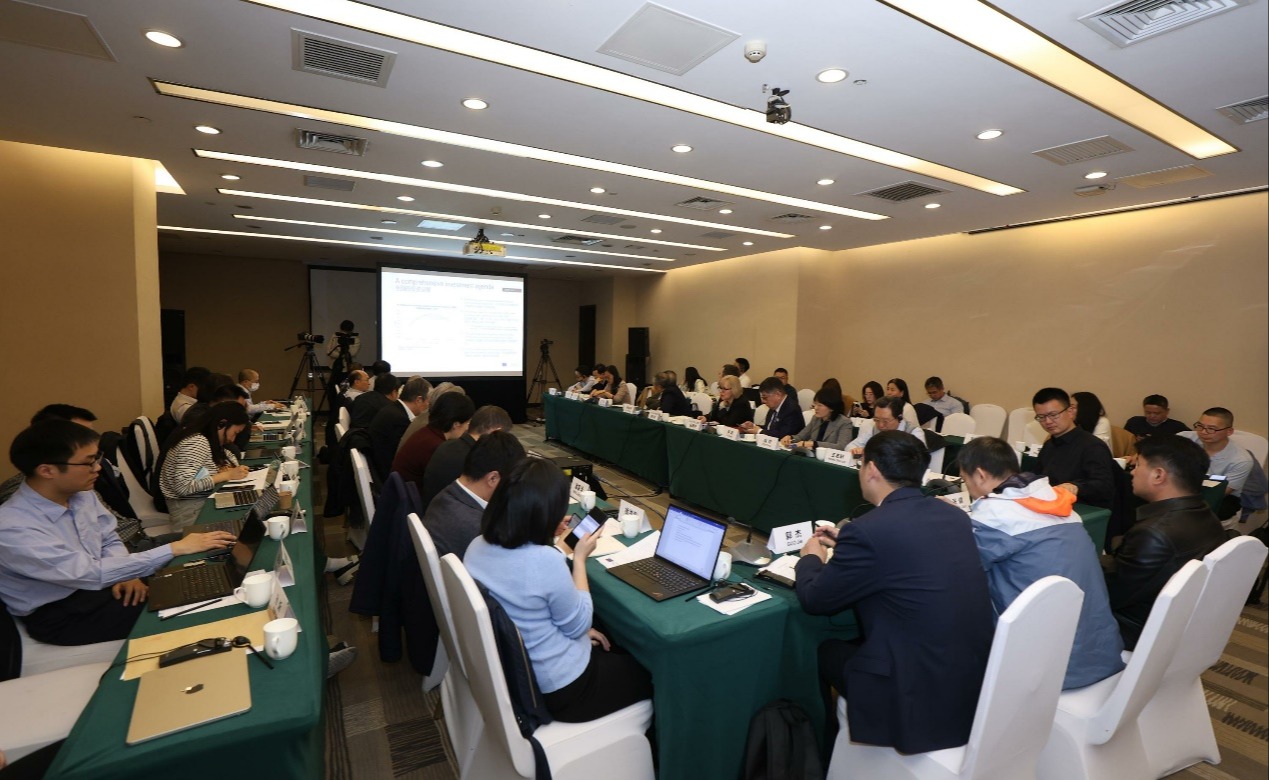 2025新澳门开门原料免费