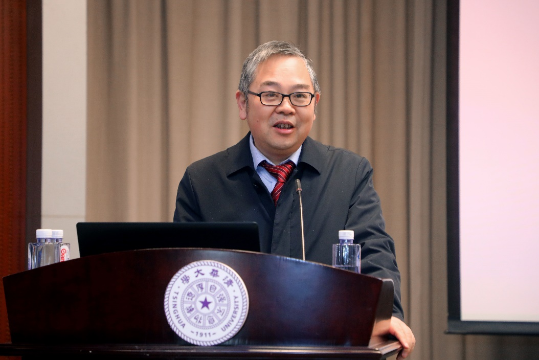 2025新澳门开门原料免费