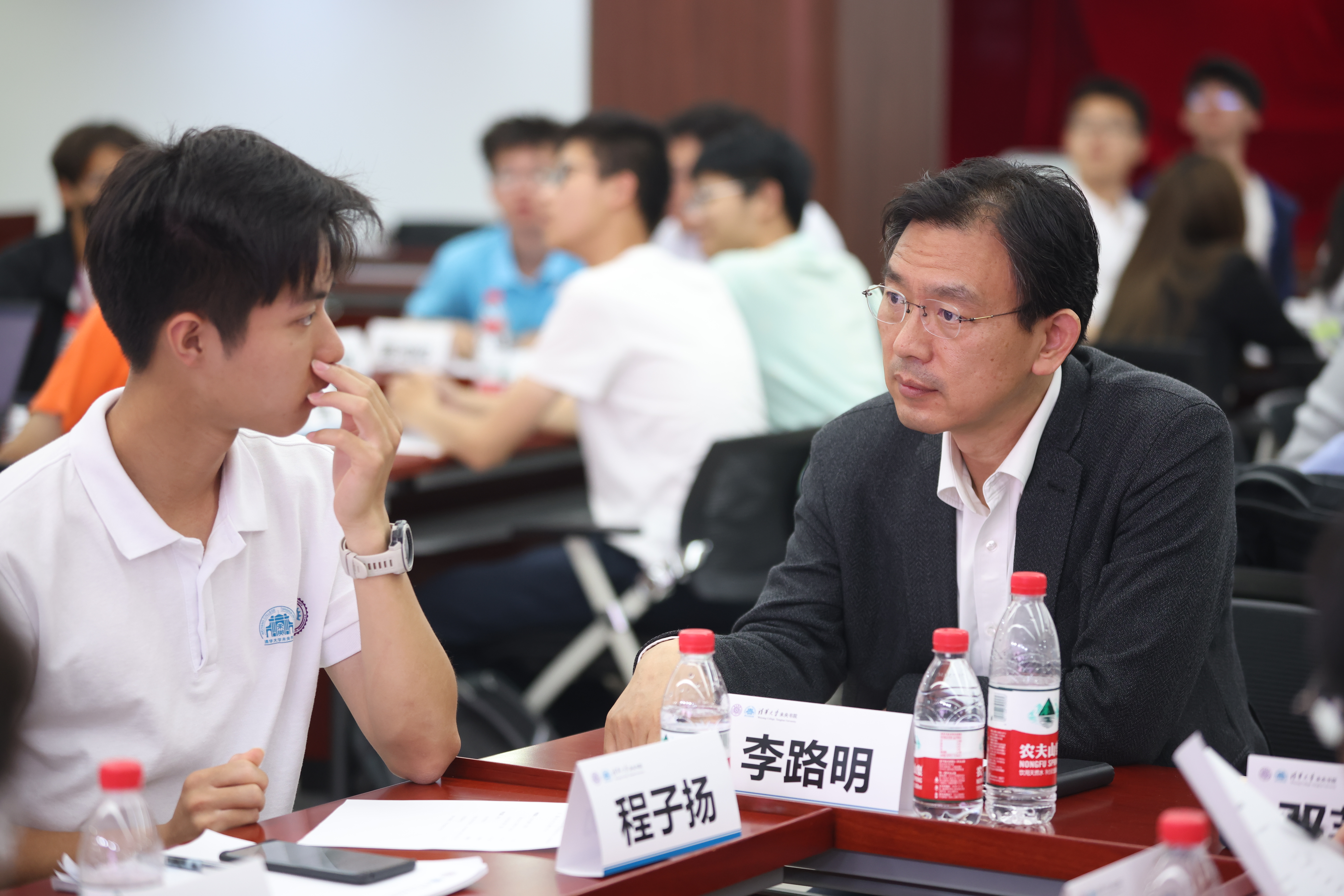 20230511-2025新澳门开门原料免费开展“百年接力,强国有我——奋进新征程”集中主题党团日-石家东-李路明参加未央机械11、未央机械21联合主题团日.JPG