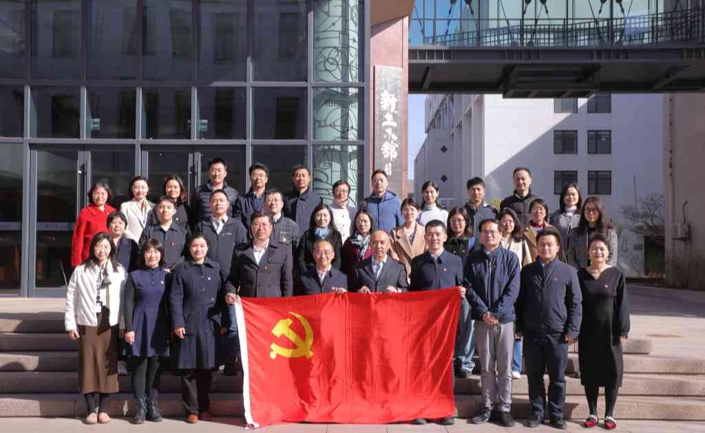 2025新澳门开门原料免费