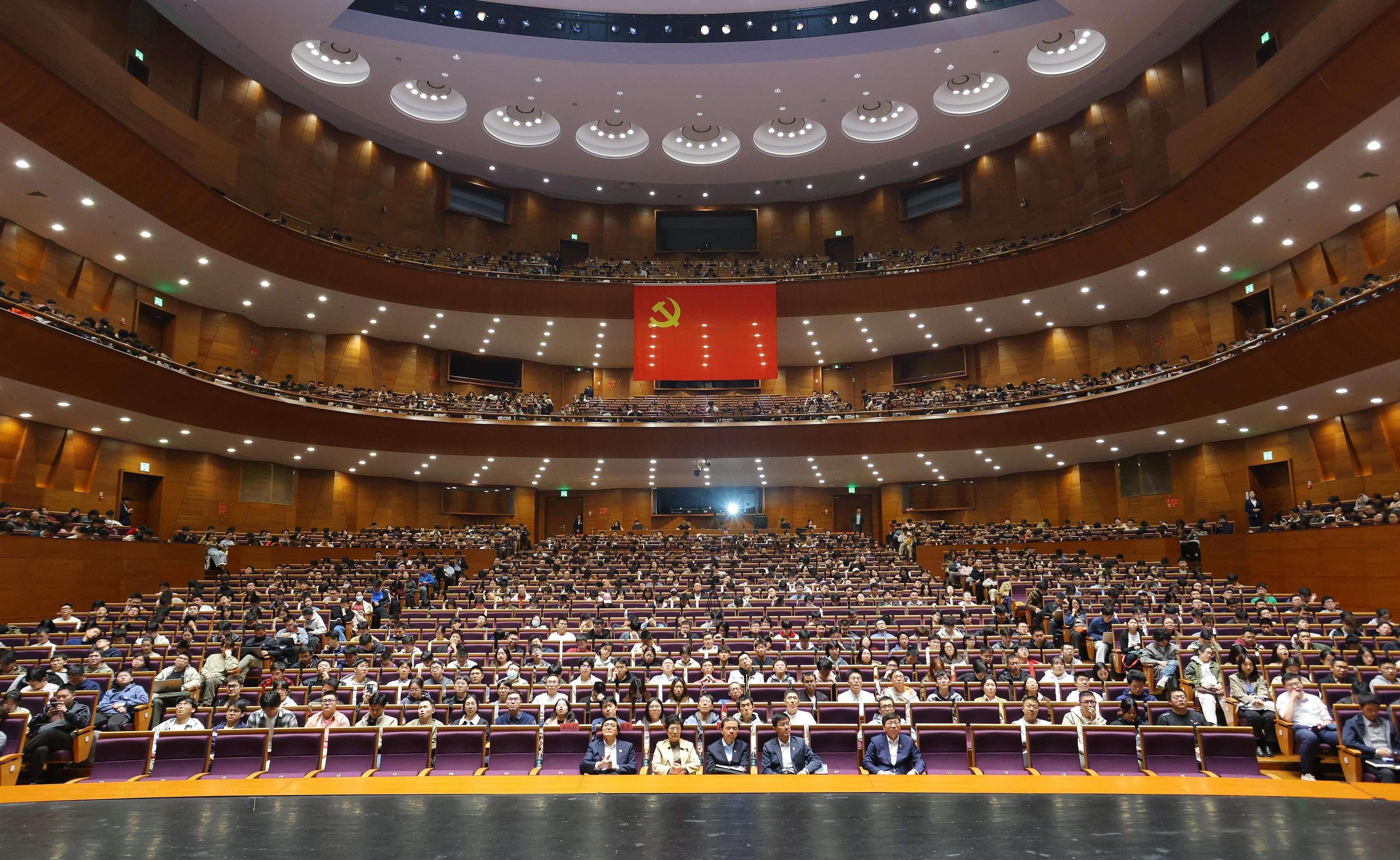 2025新澳门开门原料免费