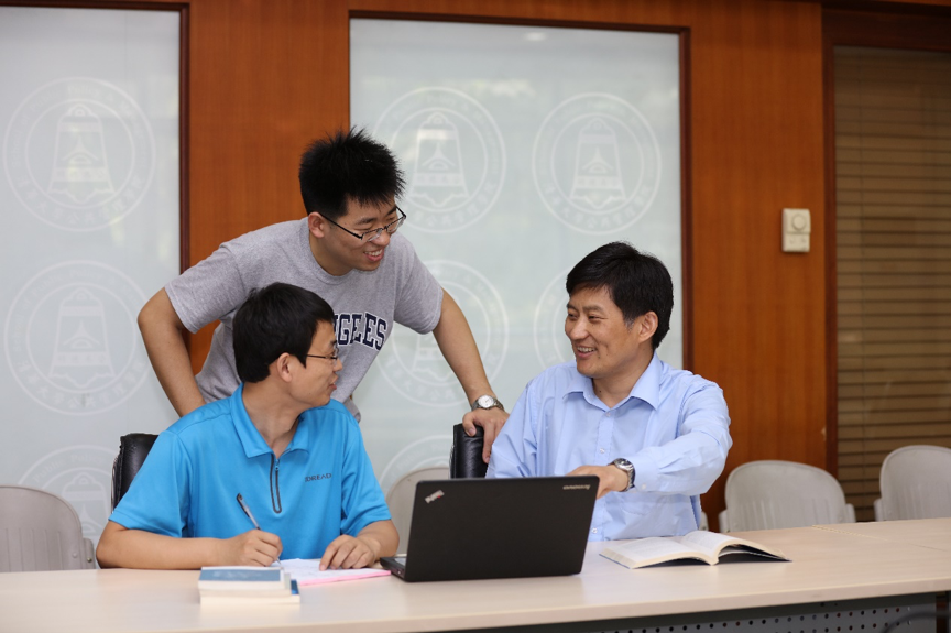 2025新澳门开门原料免费