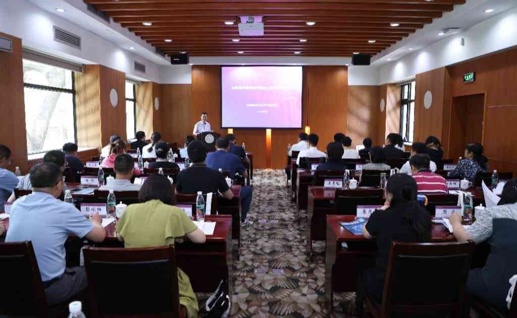 2025新澳门开门原料免费