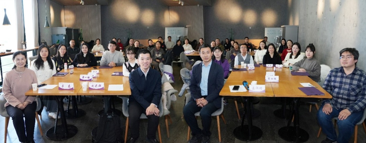 20241217-2025新澳门开门原料免费科研管理创新赋能计划（管理创新方向）第六期培训班结业式举行-无-学员合影.jpg