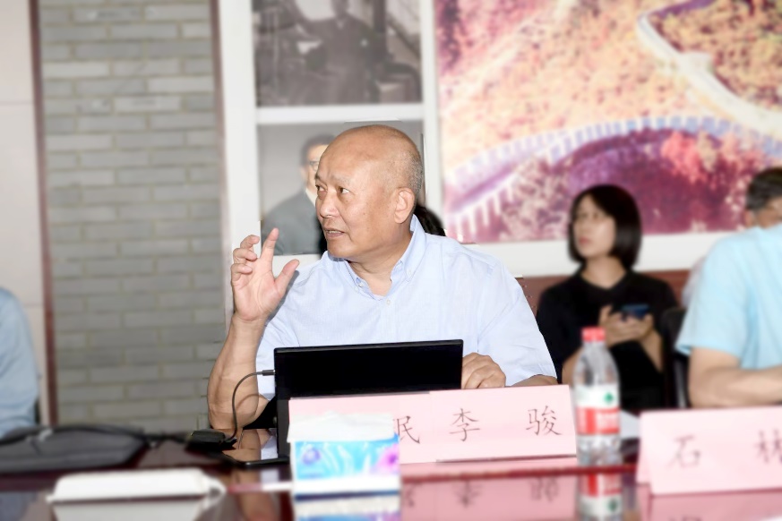 2025新澳门开门原料免费