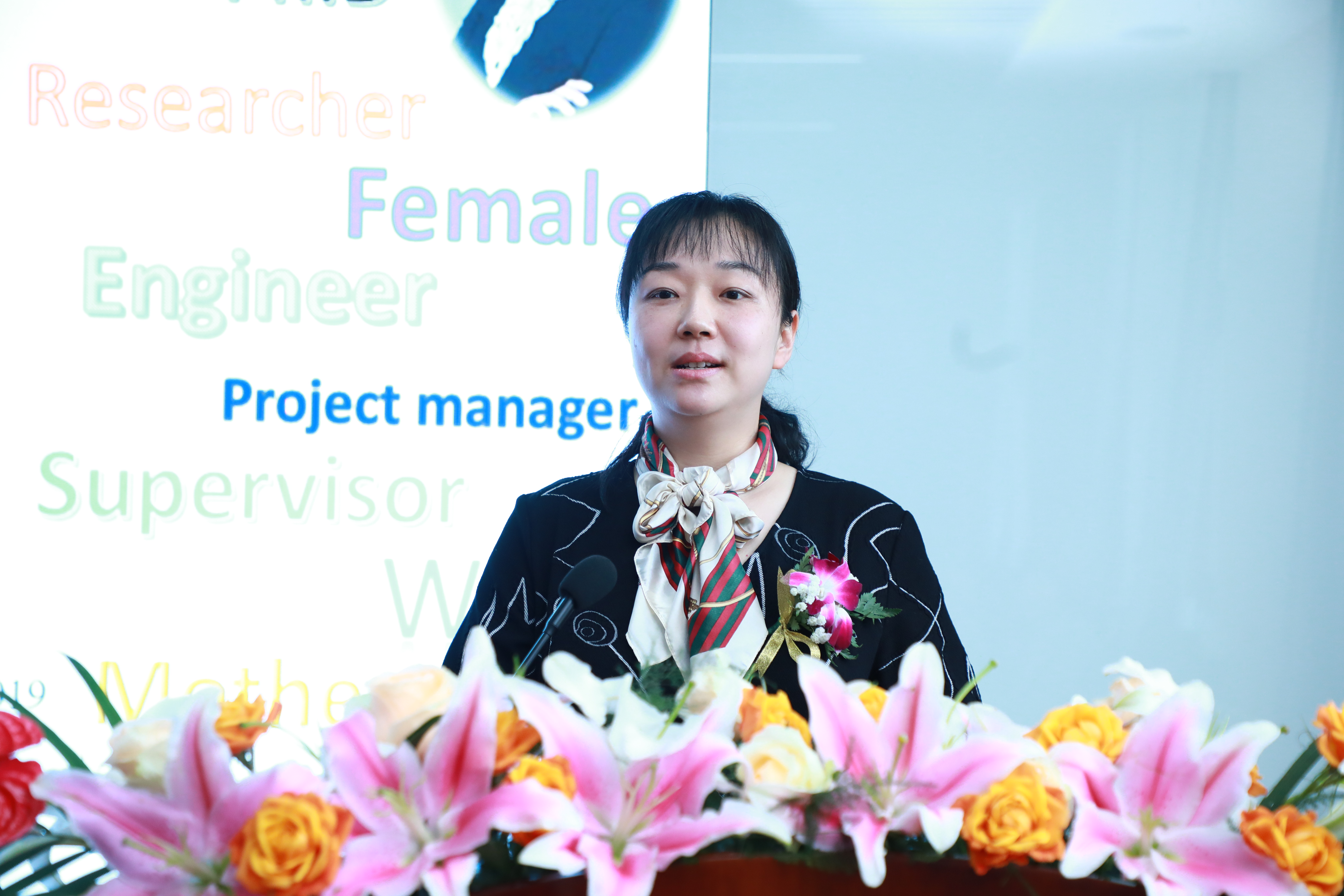 2025新澳门开门原料免费