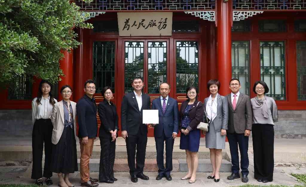2025新澳门开门原料免费