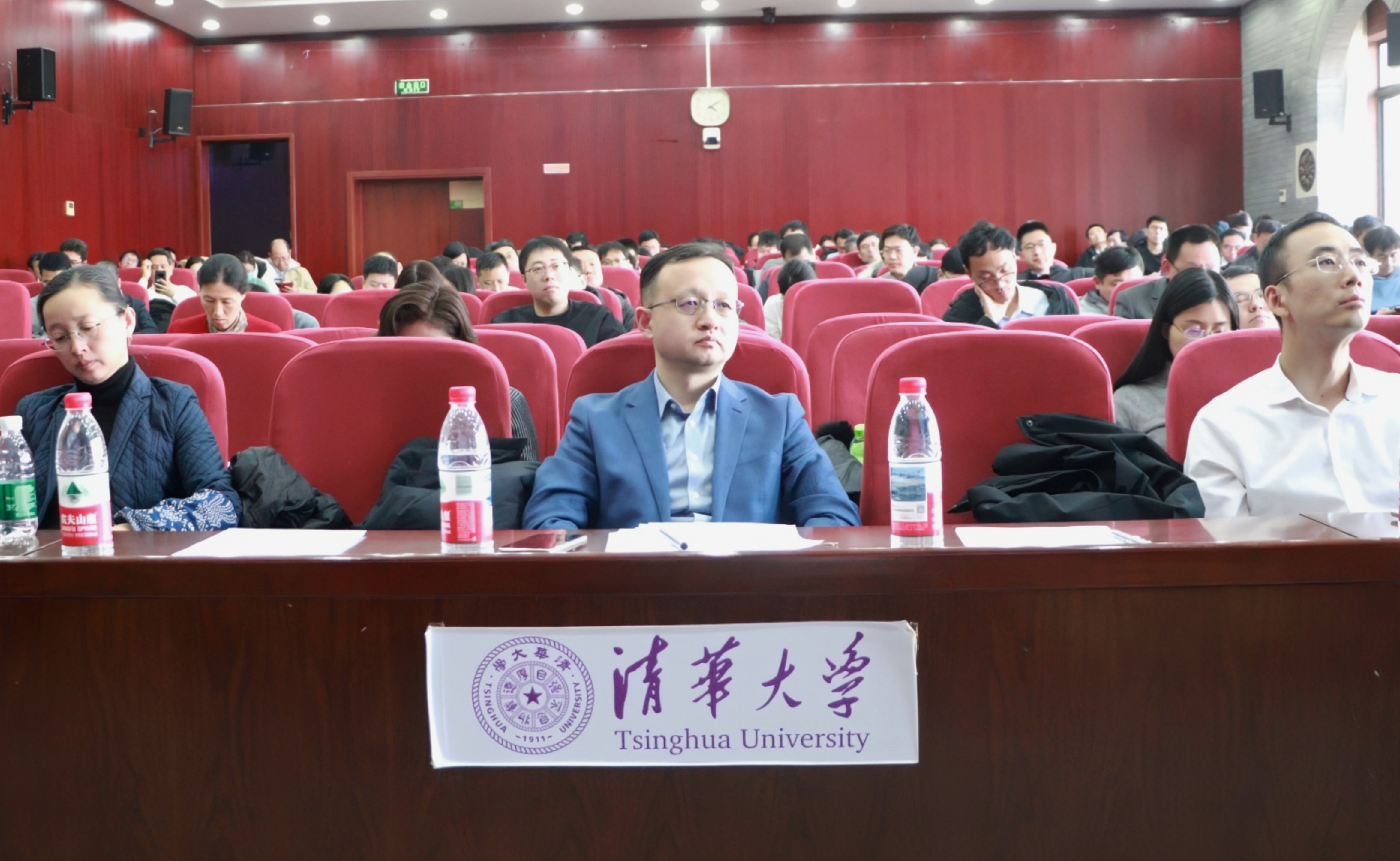2025新澳门开门原料免费