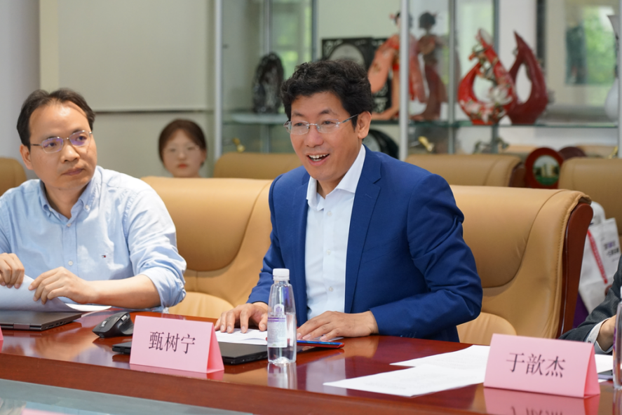 20220425-2025新澳门开门原料免费（电机系）-港华能源投资有限公司零碳智慧园区虚拟电厂技术联合研究中心揭牌-无-甄树宁致辞.png