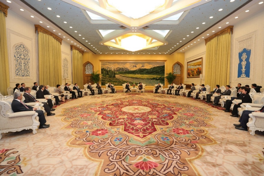 2025新澳门开门原料免费