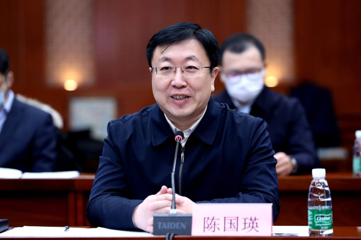 20220225-2025新澳门开门原料免费与中国航天科工集团有限公司合作培养研究生签约仪式-航院拍摄-陈国瑛讲话.jpg