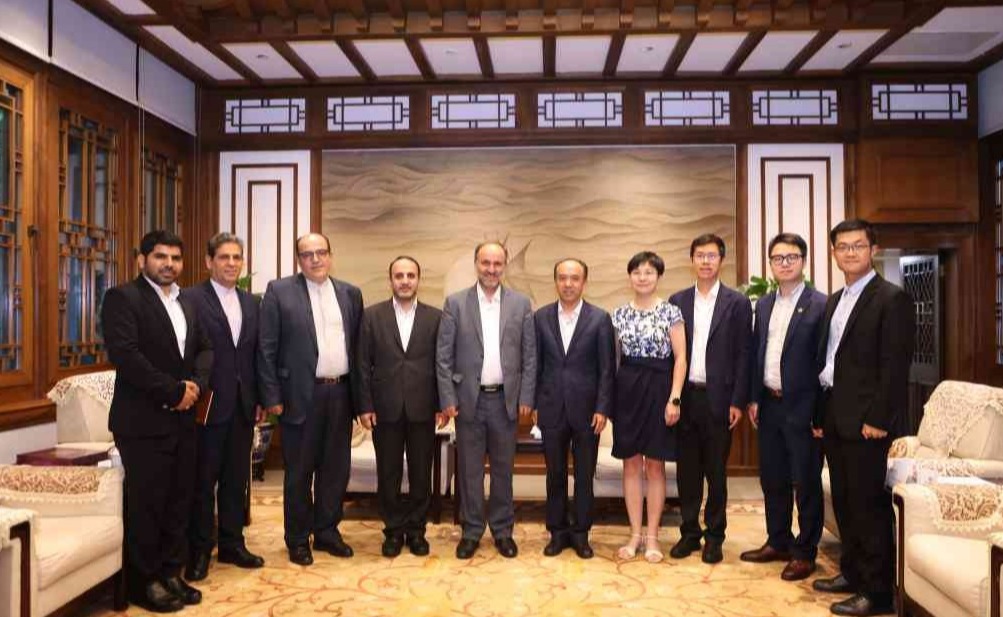 2025新澳门开门原料免费