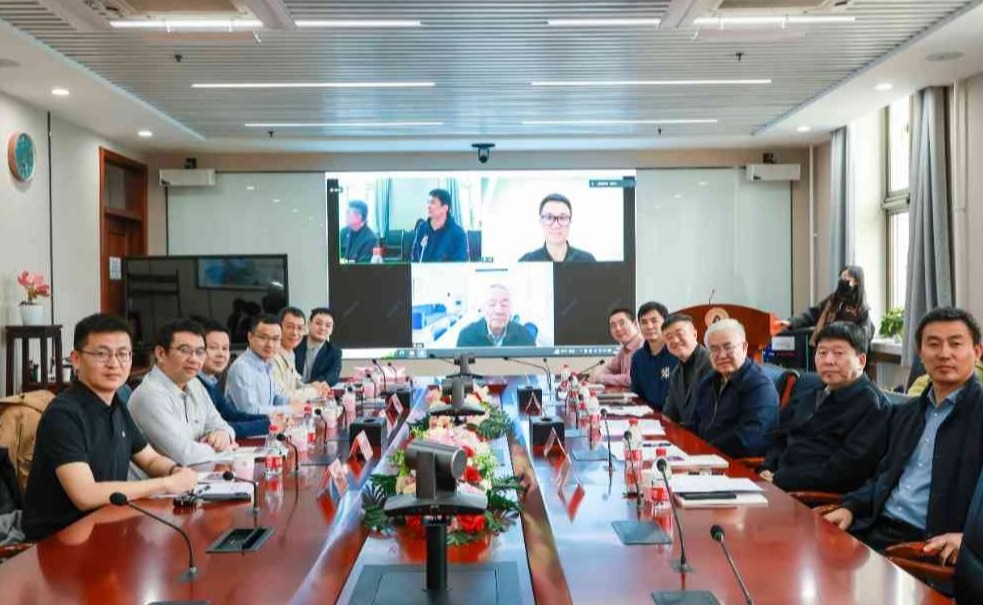 2025新澳门开门原料免费