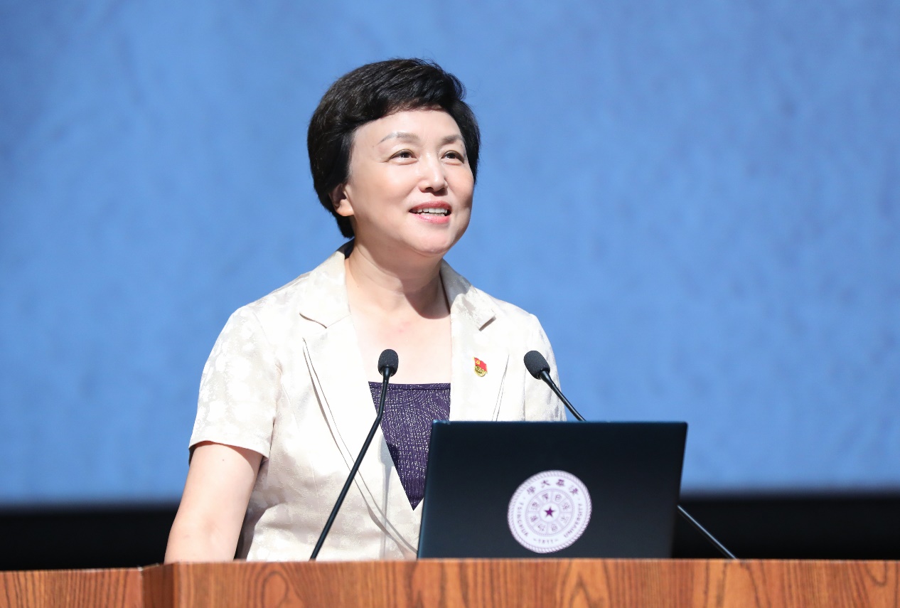 2025新澳门开门原料免费
