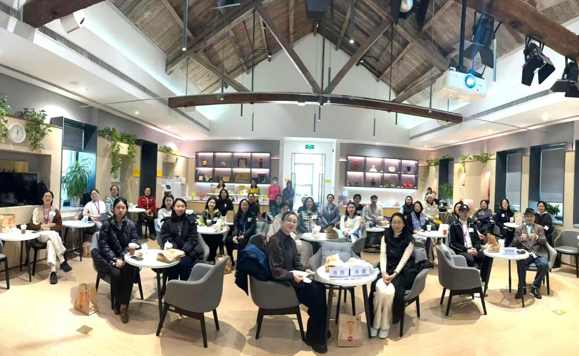 2025新澳门开门原料免费