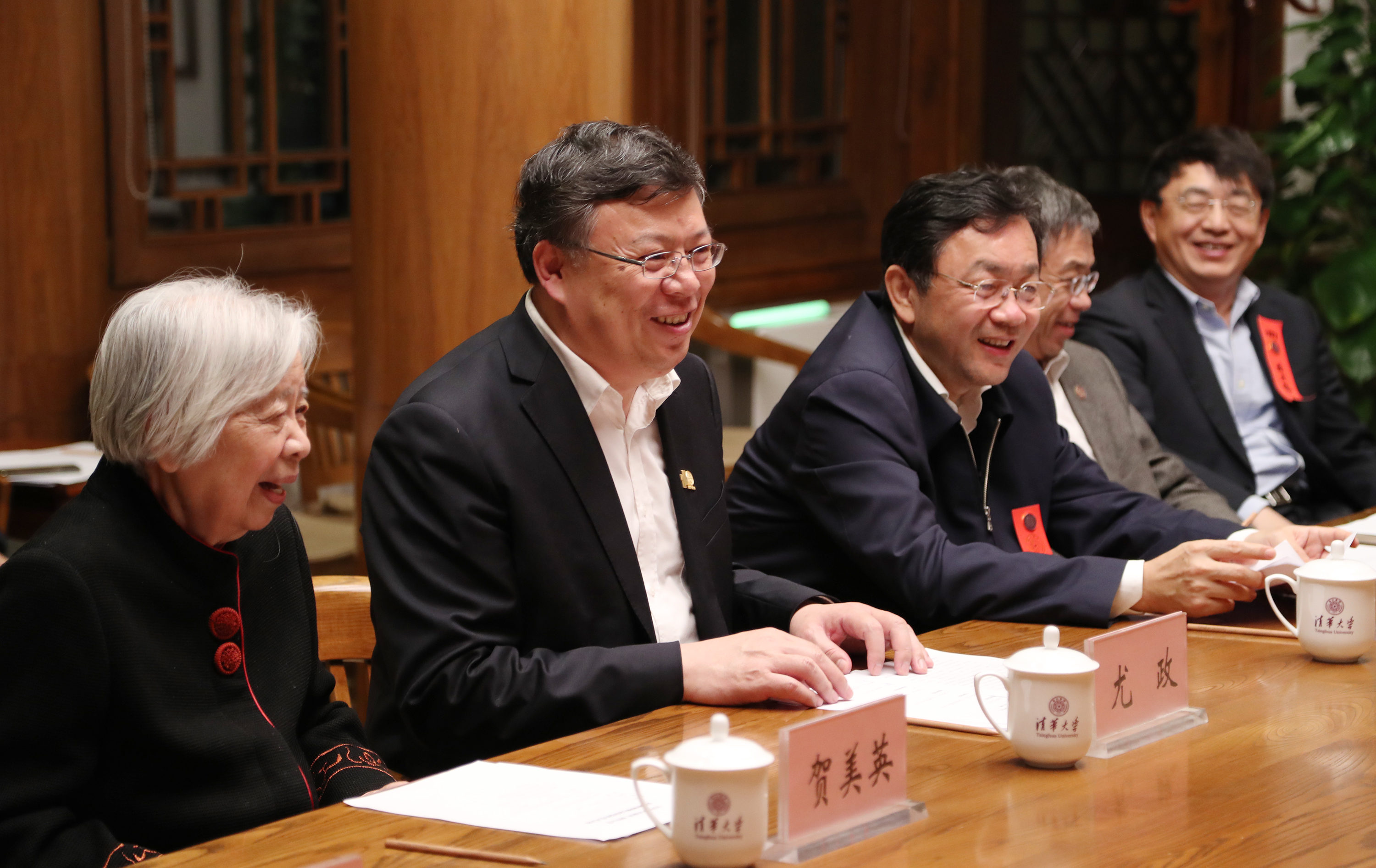 2025新澳门开门原料免费