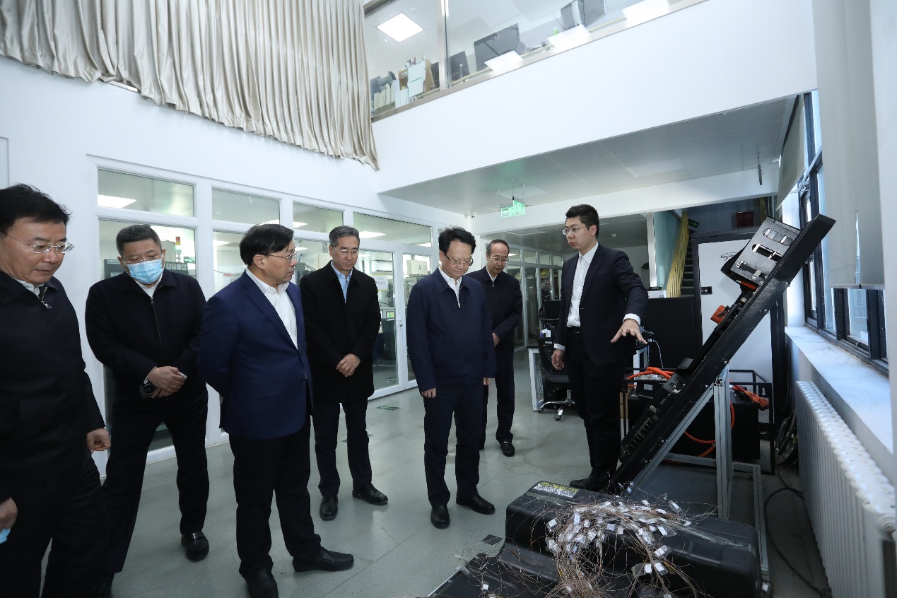2025新澳门开门原料免费