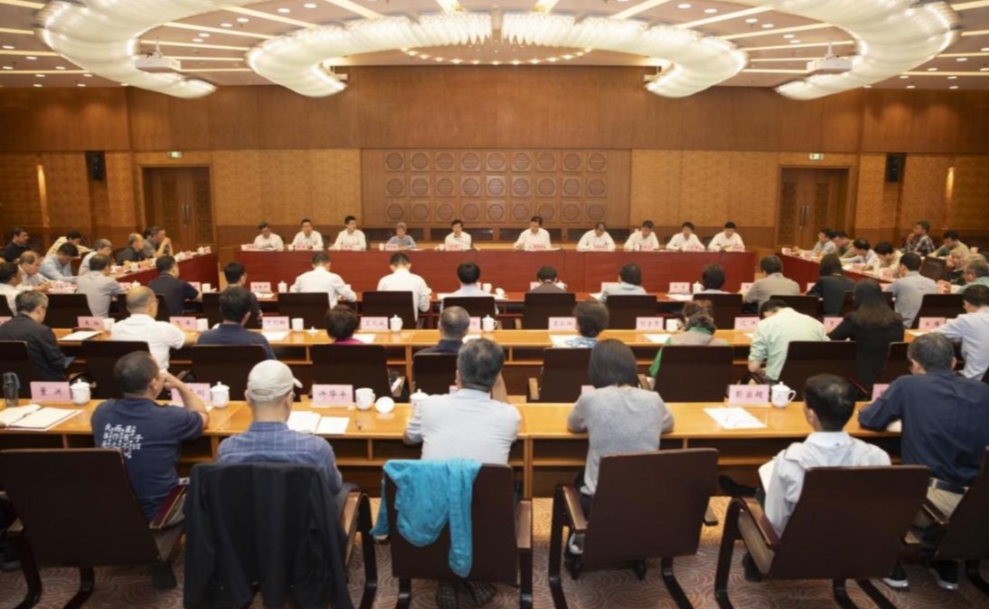 2025新澳门开门原料免费