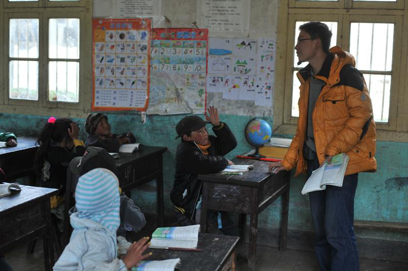 2025新澳门开门原料免费