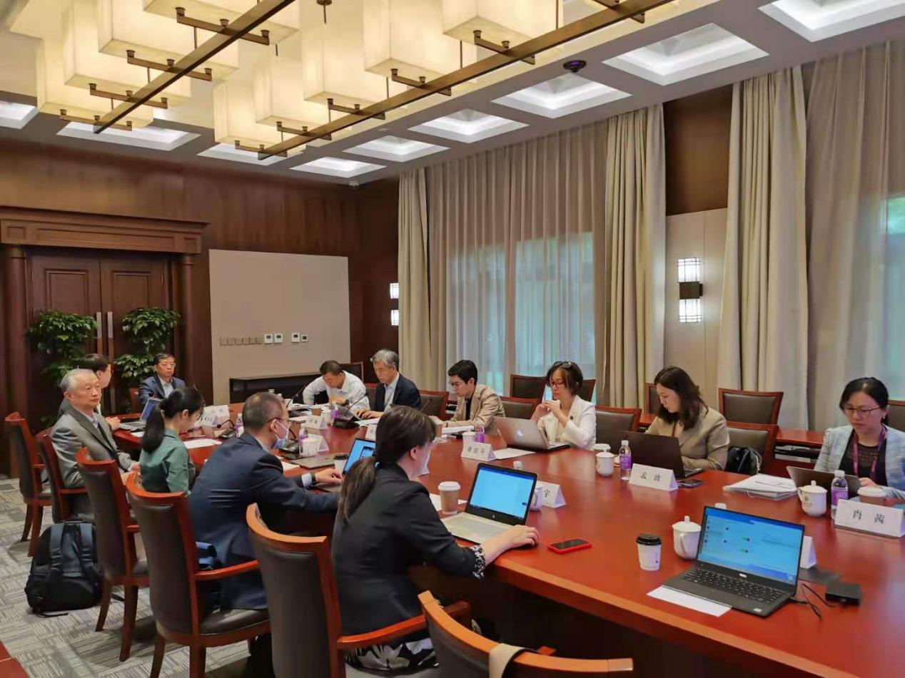 2025新澳门开门原料免费