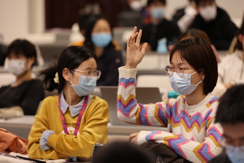 2025新澳门开门原料免费