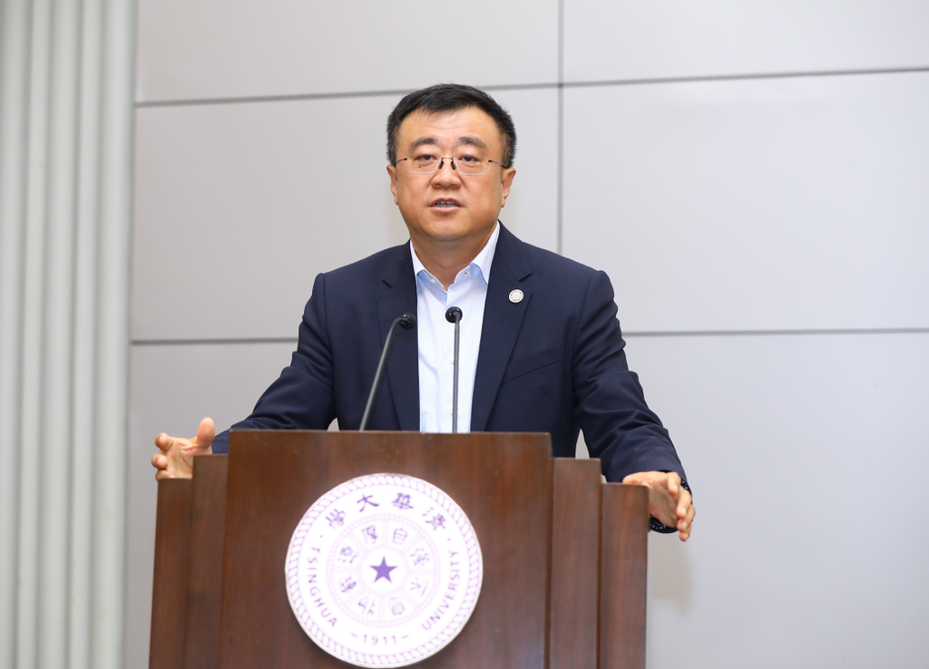 2025新澳门开门原料免费