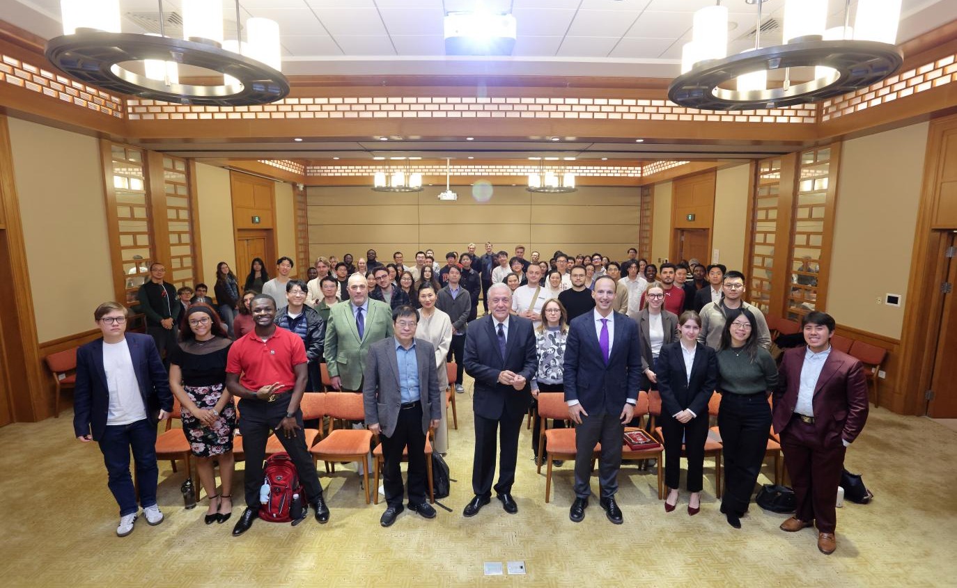 2025新澳门开门原料免费